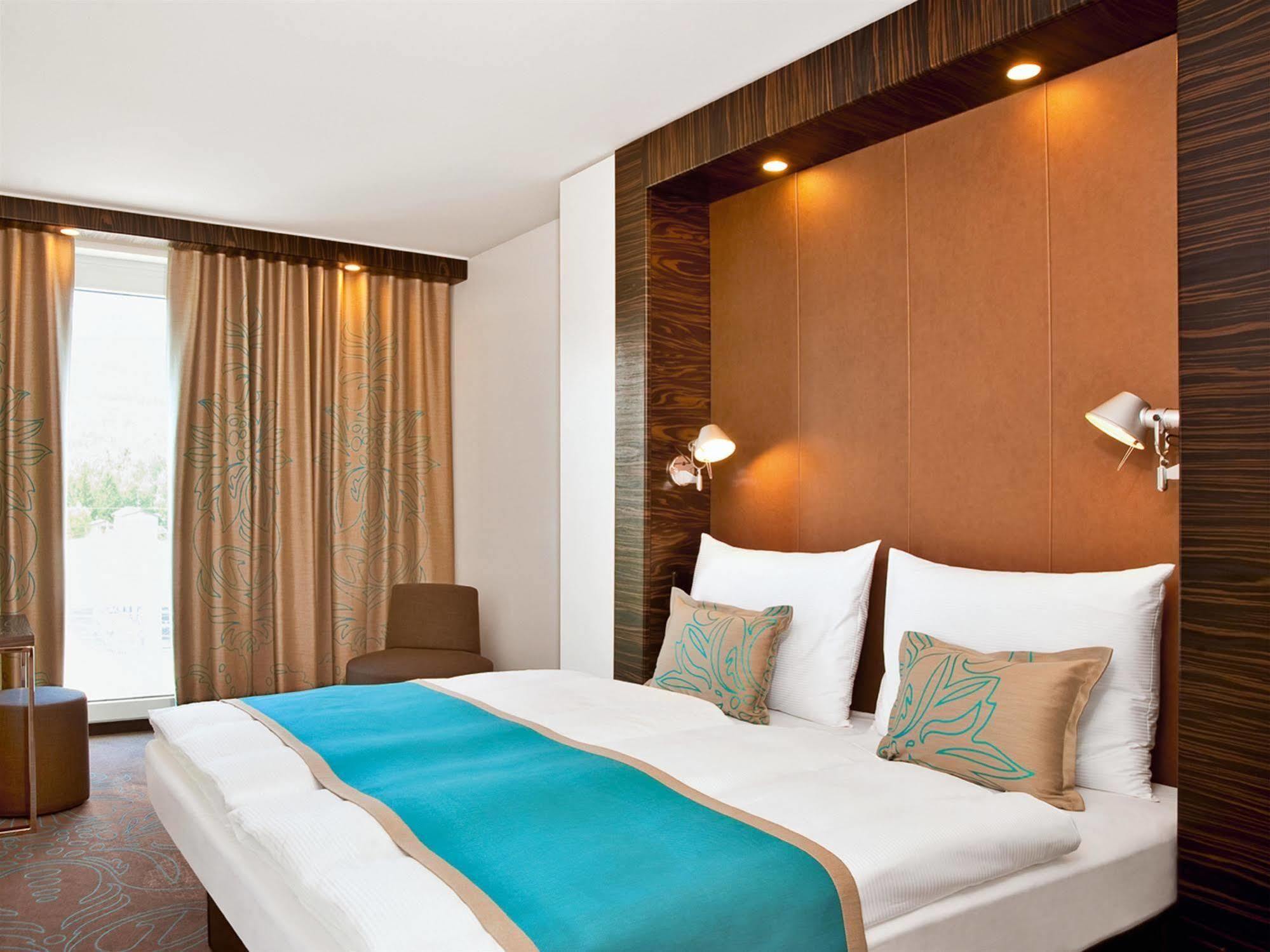 פרנקפורט Motel One Frankfurt-Eastside מראה חיצוני תמונה